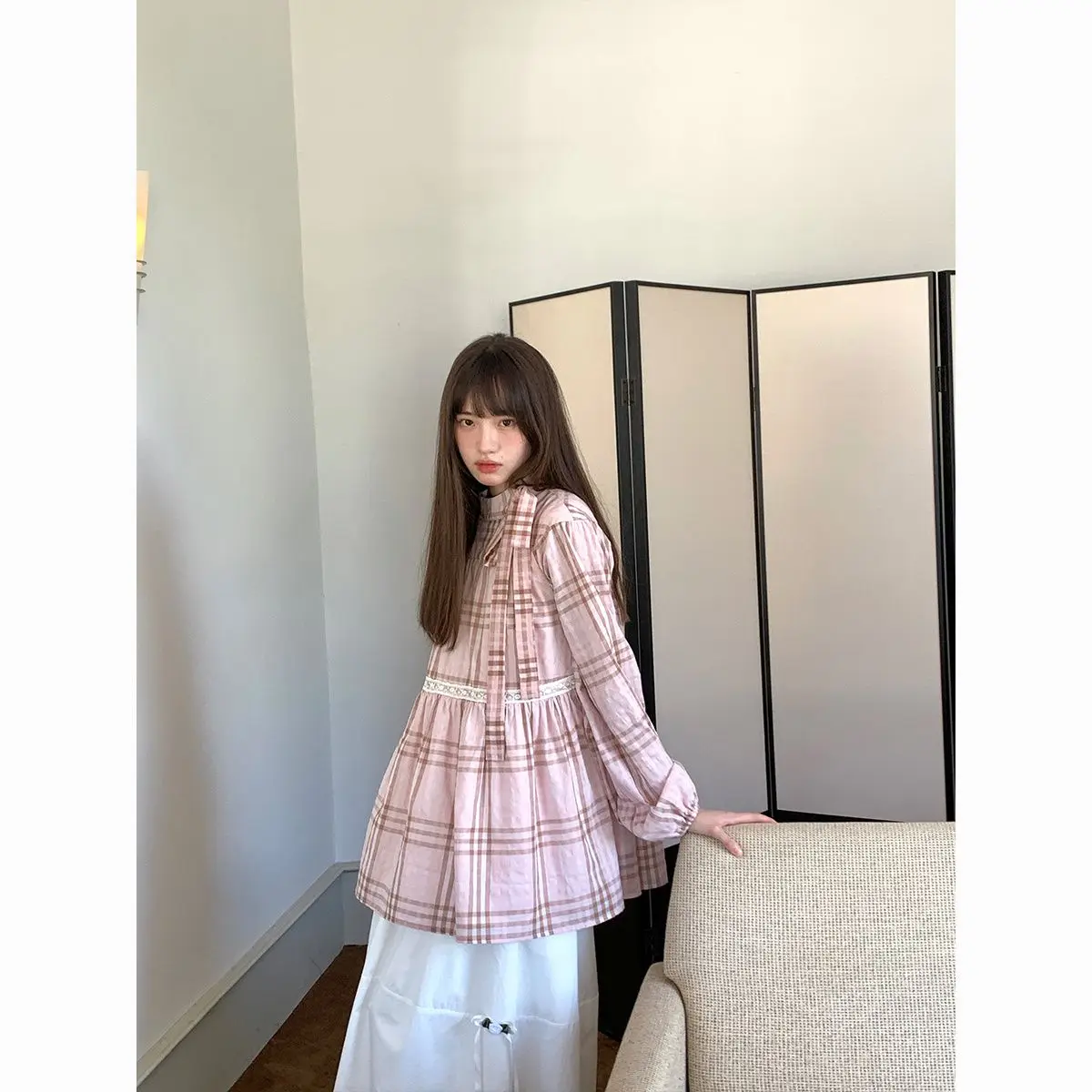 Checkered Doll Shirt with Versatile Temperament Tie Bow Stand Up Collar Early Autumn Long Sleeved Top and Design Sense Shirt