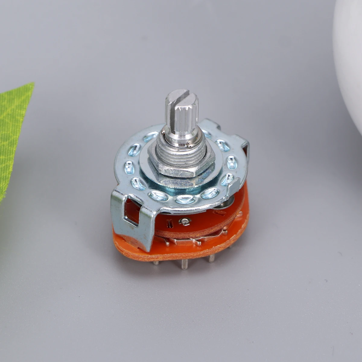 

Guitar Rotary Switches 3P4T Durable Sturdy Easy Install Guitar Select Switch For Electric Guitar Components