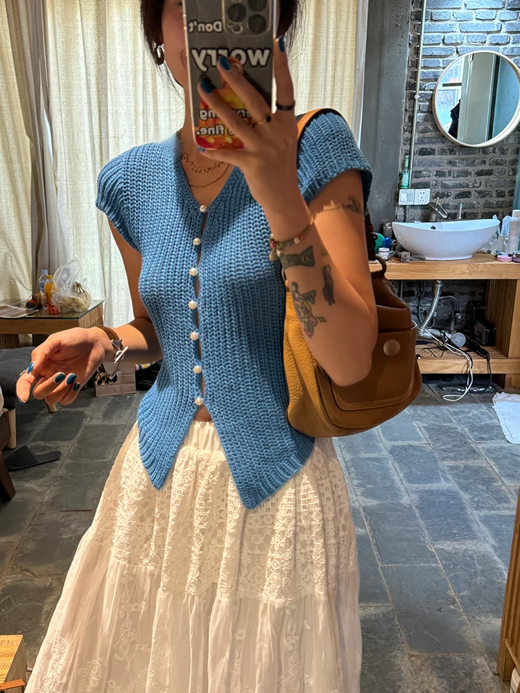 Cardigan lavorato a maglia blu Donna Estate Scollo a V Bottoni con perle Slim Maniche corte Top T-shirt eleganti e delicate