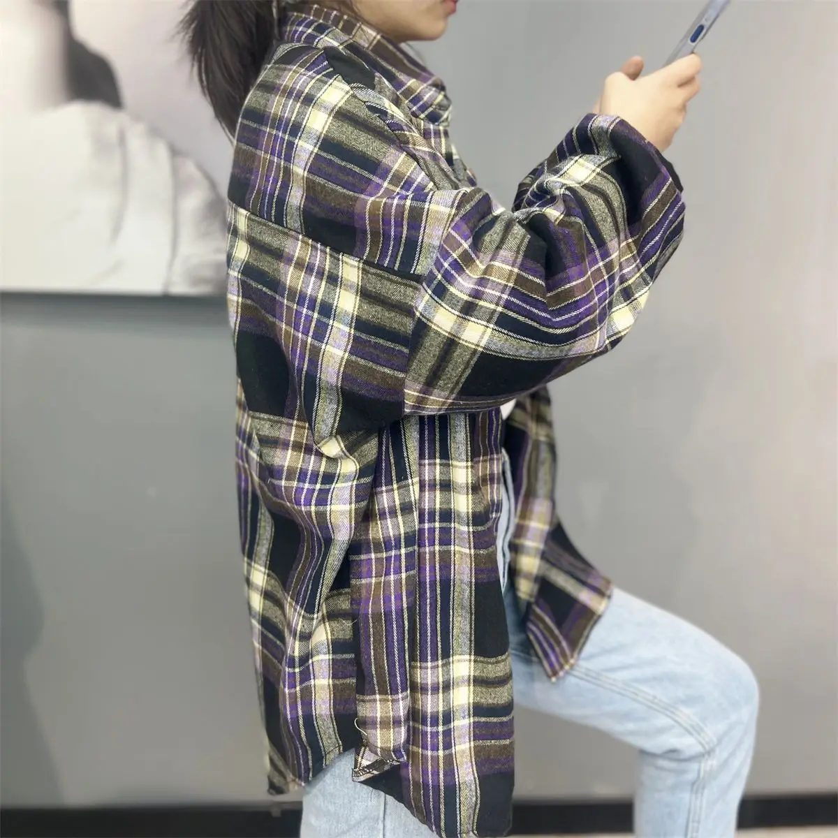 Plaid shirt women long sleeve 2024 spring new Korean version of retro outside to wear all fashion western style shirt coat