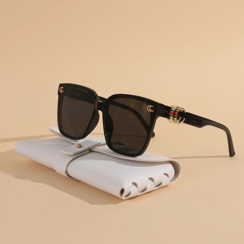 Luksusowe designerskie okulary przeciwsłoneczne UV400 Kobiety Dziewczyny Nowe modne owalne okulary przeciwsłoneczne Panie Vintage Okrągłe Gafas De Sol