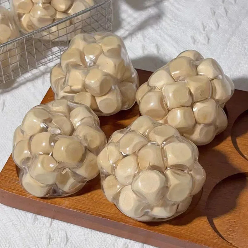 Handgefertigter Holz-Geräuschball, Kreatives Stressabbau-Spielzeug, Quetschball zur Entspannung bei Angstzuständen