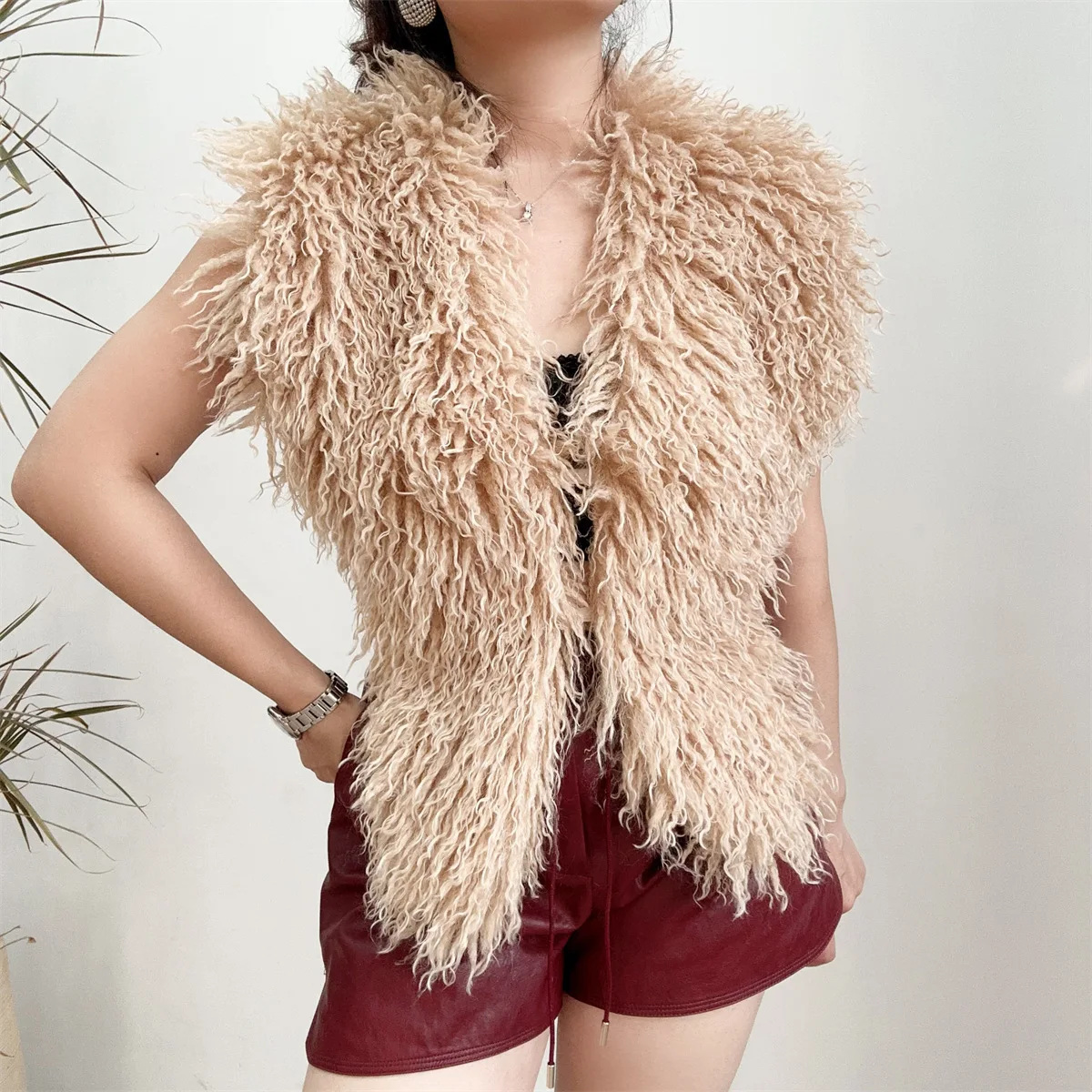 

Women Faux Fur Collar Scarf Y2K Sleeveless Vest Crop Lace Up Halter Waistcoats Fuzzy Tank Top Neck Warmer Wrap Mongolian Fur Top