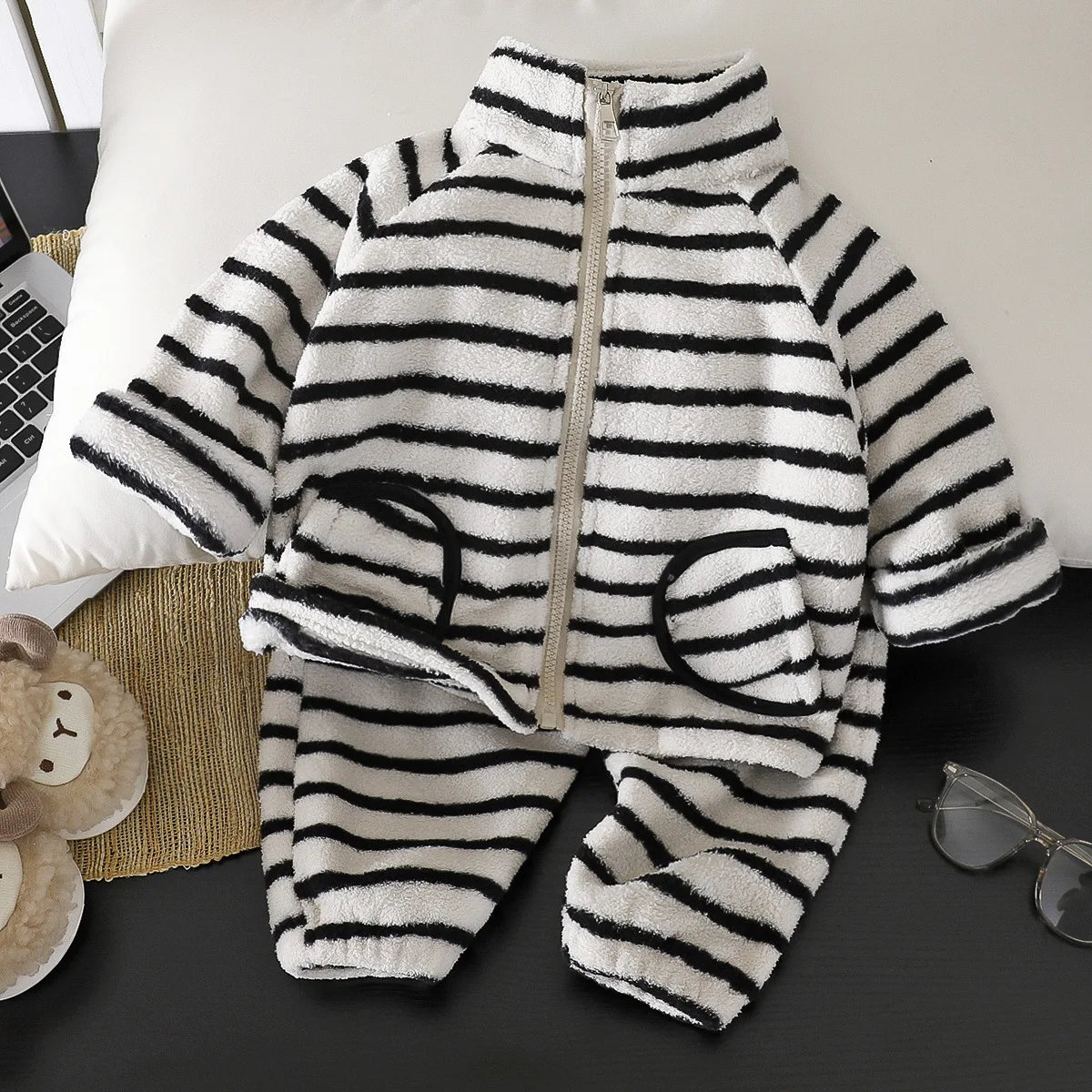 Toddler Boy Winter Fleece Jacket - Winterse gestreepte koraalfleece outfitset voor peuters,