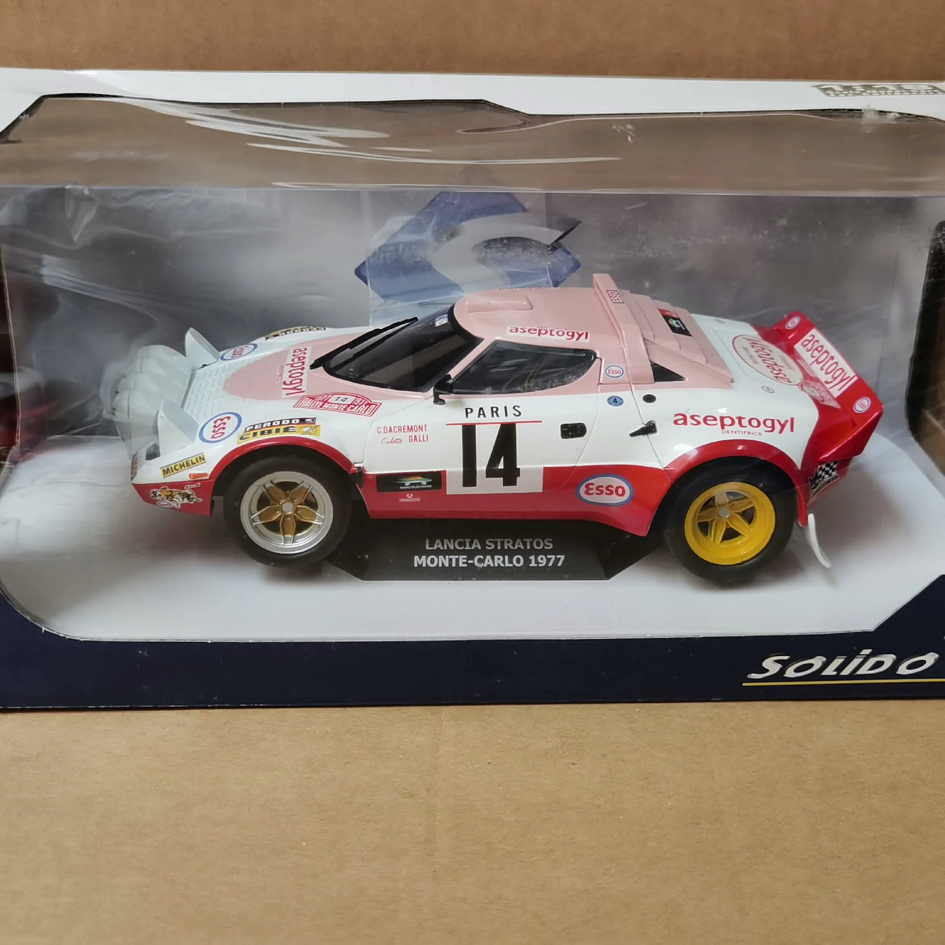 Lack of Antenna SMissing Tail License Plate Diecast SOLIDO 1/18 Scale  STRATOS #14 1977  Alloy Car Model