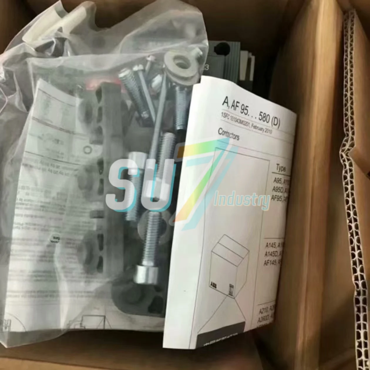 A210-30-11 110V Kontaktor Baru Di Gudang