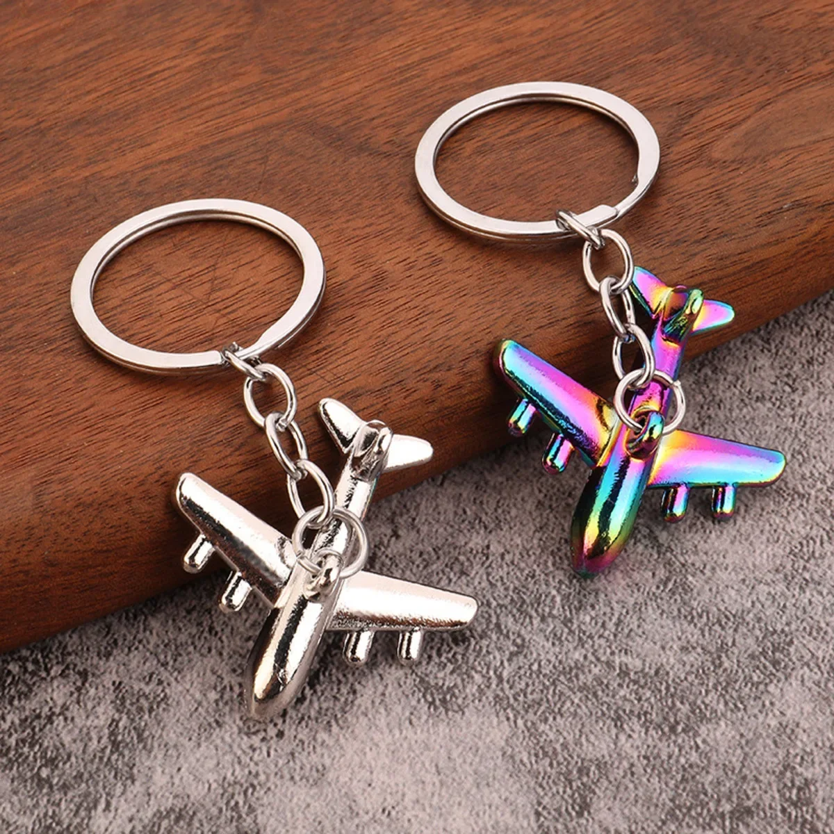 3D Airplane Keychain Metal Keyring Pendant Aviation Souvenir for Car Keyring Pilots Enthusiasts Traveller Luggage Charms Gift