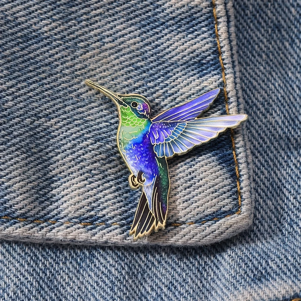 Green Hummingbird Enamel Brooch | Zinc Alloy and Silicone Material, Fashion Decorative Lapel Pin, Casual Style