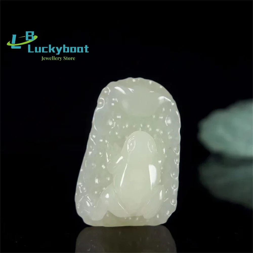 الحرف اليدوية الطبيعية شينجيانغ Hetian والمواد النهائية اليشم الدجال المال الضفدع قلادة