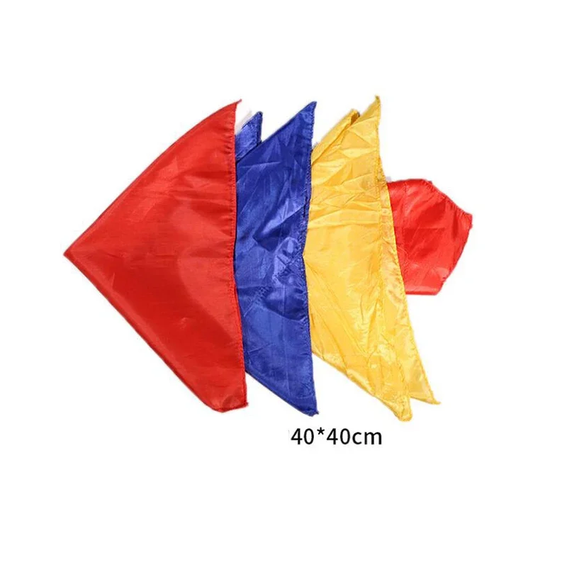 

Appear Bottle From Silks Scarves Stage Magic Tricks Prop Toys Professional Magician Object Appearing From Silk Close up Illusion