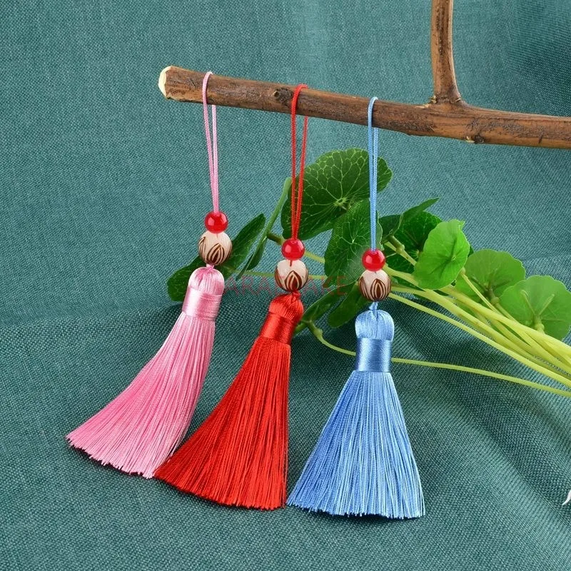 Bookmark flute fan hanging tassel Chinese knot mobile phone pendant Chinese style lotus pendant