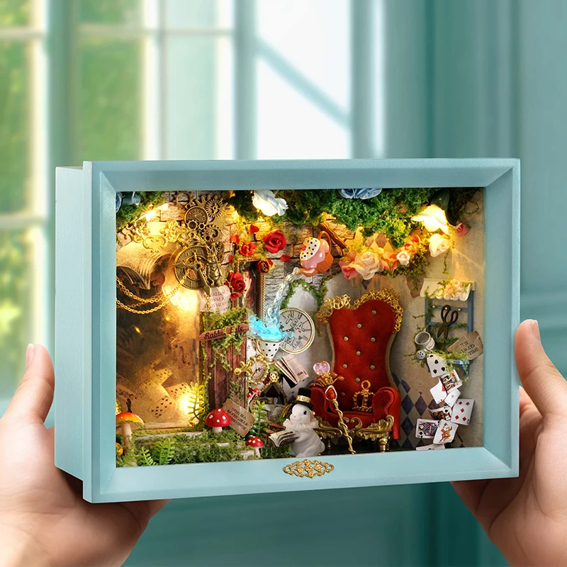 DIY Wooden Fairy Tale Photo Frame Figurines Miniatures With Light Assembled Dream Moment Villa Friends Gifts Dollhouse