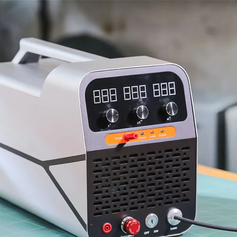 X1 New Beginner Friendly Simple Control 1200W Handheld Laser Welding Device