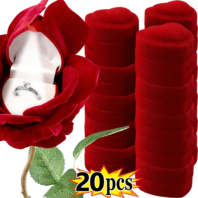 Cajas de anillos de terciopelo de corazón rojo flocado para anillos de boda, regalos románticos del Día de San Valentín, nuevos encantos, vitrinas de joyería, venta al por mayor