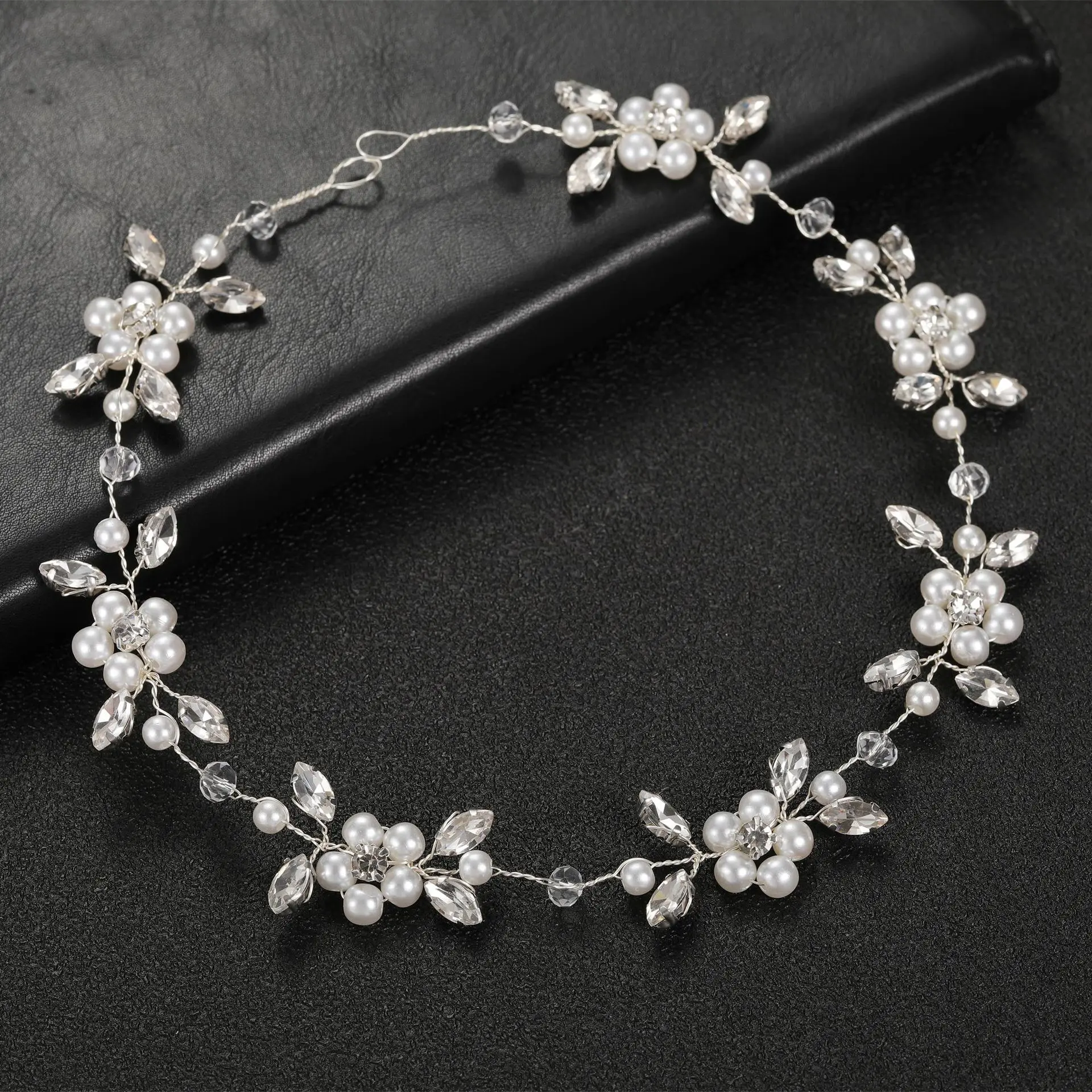 Women Leaf Bride Hair Vine Pearl Wedding Flower Headband Crystal Beads Bridesmaid Headdress Bridal Headpiece Hair Jewelry