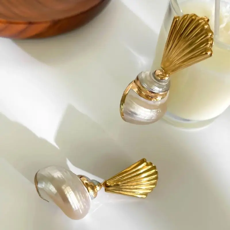 91AF Conch Themed Hoop Earrings Allergy Resistant Stainless Steel Ear Accessories Stylish Ear Studs for Long Lasting