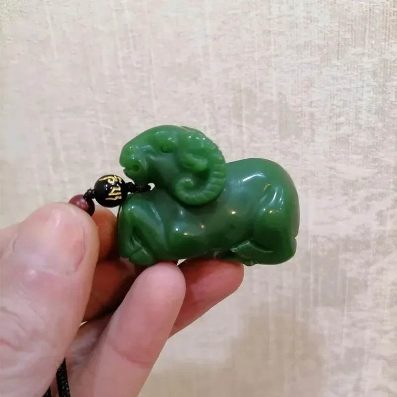 Natural Green Handmade Carved Sheep Jade Pendant, Fashionable Boutique Jewelry, Men's and Women's Zodiac Necklace Gift