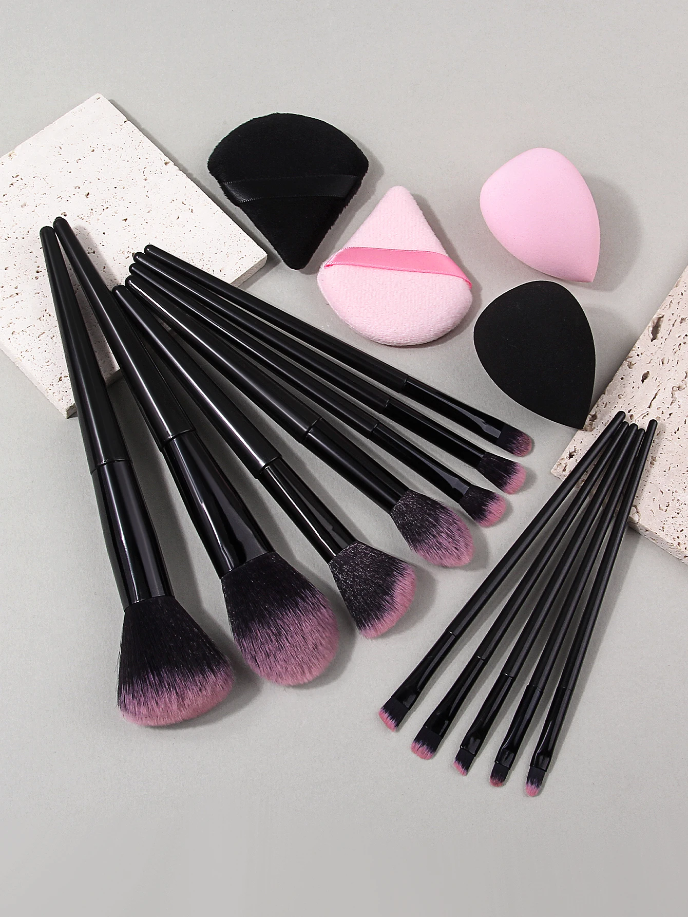 16PCS Makeup Brush Set With Powder Puff And Sponge Blender, Cosmetic Makeup Tool Kit, Professional Makeup Brush Set