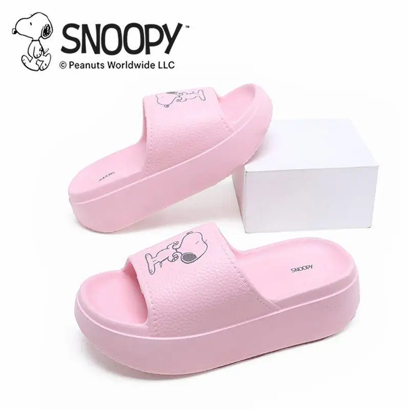 Snoopy Slippers 2024 Summer New Thick Sole Home Bathroom Bathroom Shower Anti Slip and Anti Odor Slippers Couple Slippers