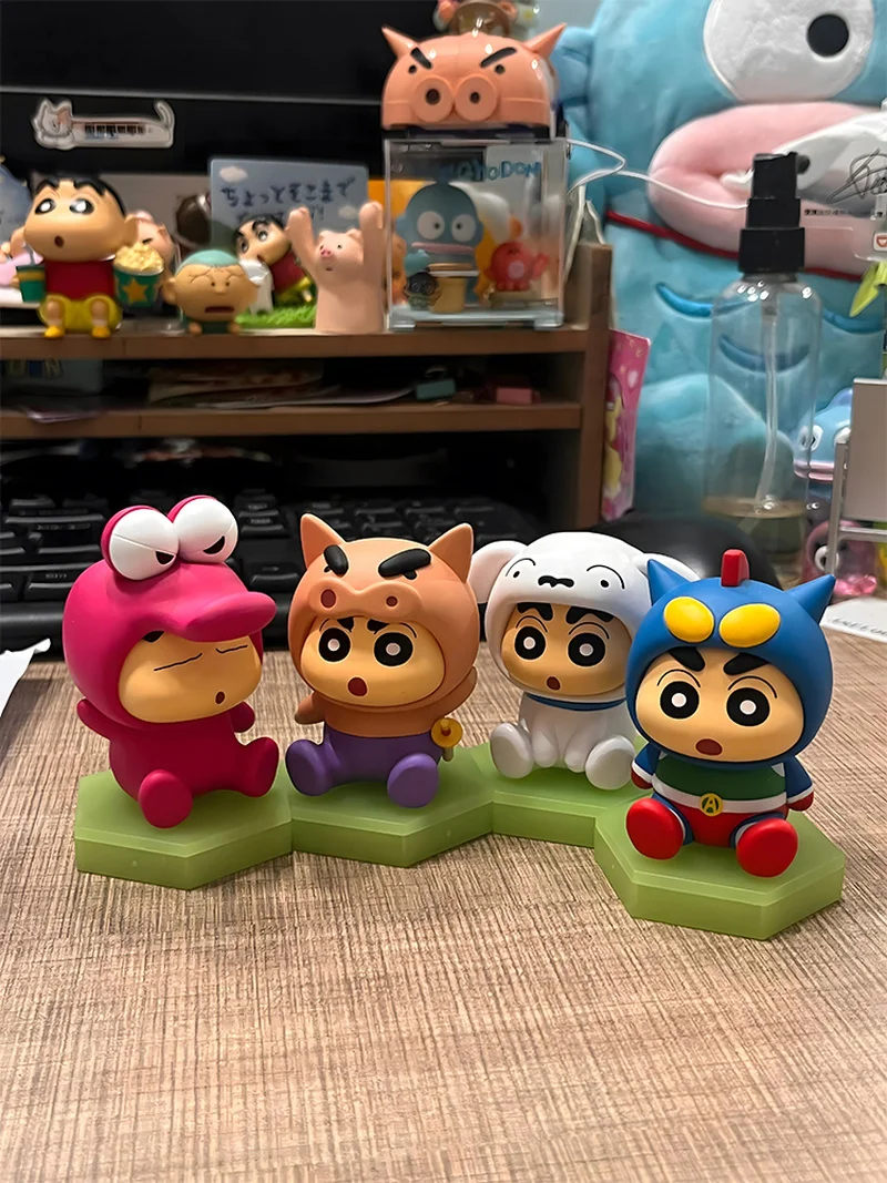 Authentic Crayon Shin Chan Blind Box Handmade Renovation Series Egg Food Game Dynamic Light Wave Fashion Blind Box Handmade