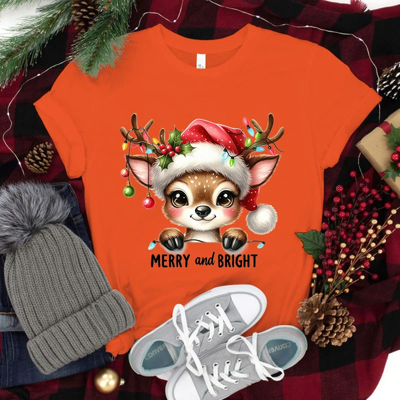 Kaus rusa Natal, atasan leher bulat lengan pendek kasual uniseks, kaus modis musim panas dan wanita, kaus rusa Natal