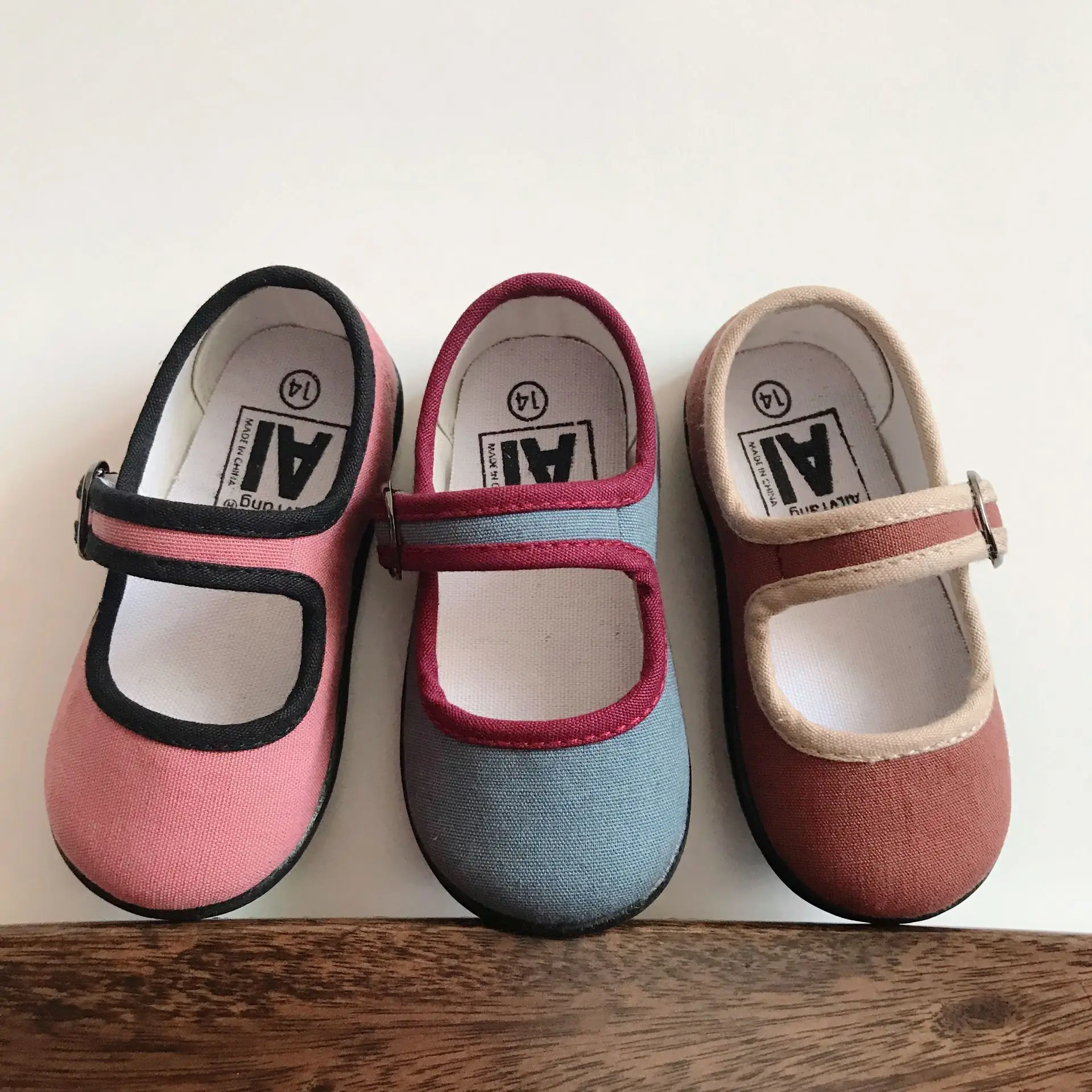 HoneyCherry Frühling Neue Mädchen Weichen Boden Slip-on Schuhe Kindergarten Indoor Quadratischen Mund Baby Leinwand Schuhe – Detail 4