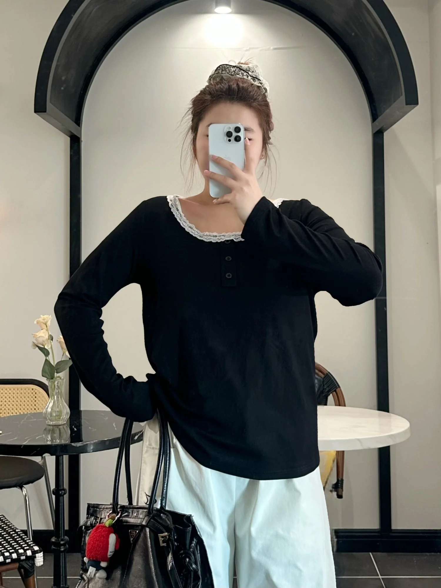 

Comfortable Lace Splice Long Sleeve Base Shirt Inner Wear T-Shirt for plus Size Women Spring Season Slimming Soft Style