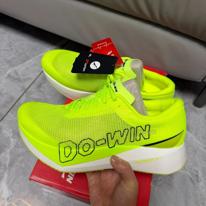 

2026 New Running Shoes For Men Women Designer Walking Jogging Shoes Unisex Carbon Plate Gym Shoe Couples Training Shoe