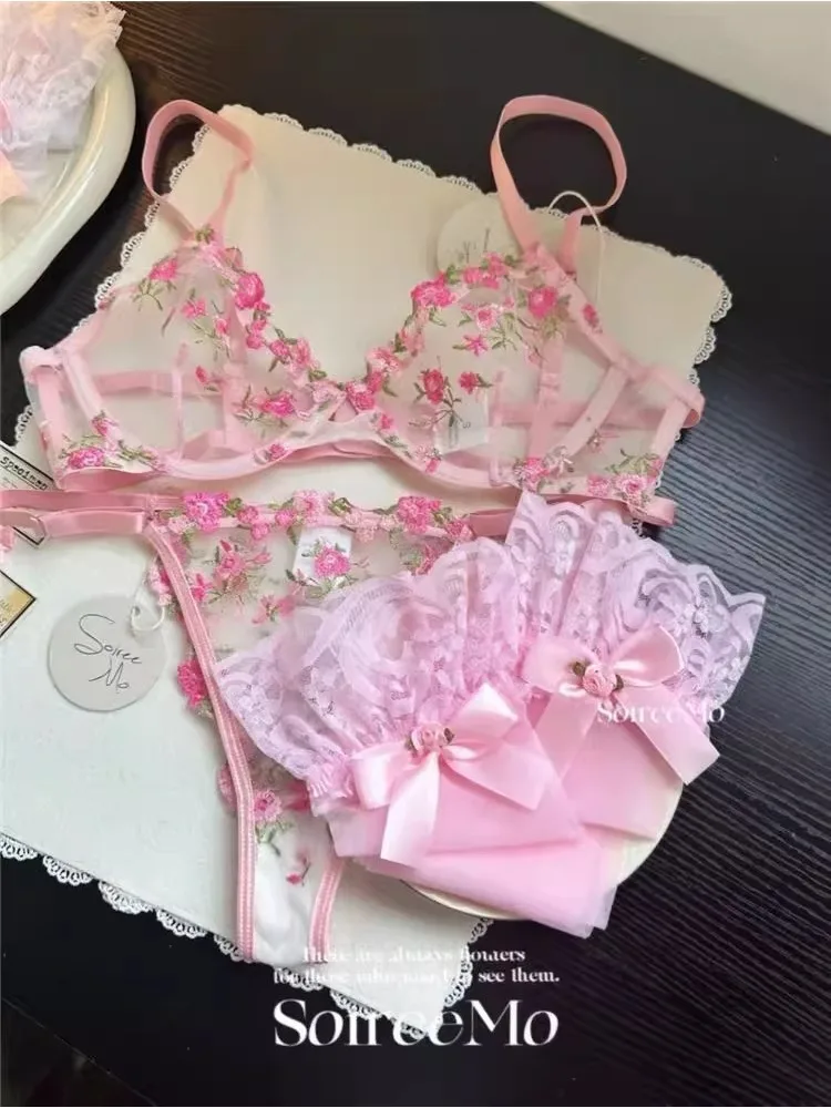 ملابس داخلية مثيرة للخادمة الفرنسية العتيقة، مجموعة شفافة من الدانتيل الثقيل المطرز بالزهور، 32-38 AB ملابس داخلية مريحة بمقاسات كبيرة MOYISU