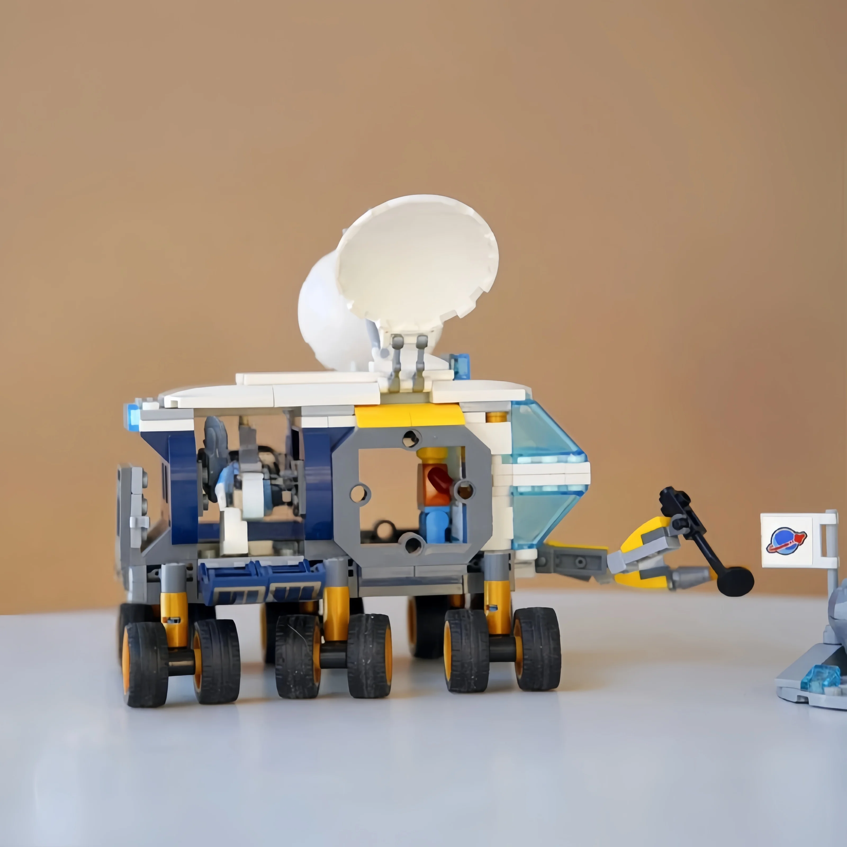 Outer Space The Moon Rover Model Building Blocks Creative City Probe Vehicle Astronaut 60348 Assemble Bricks Kid Toys Adult Gift