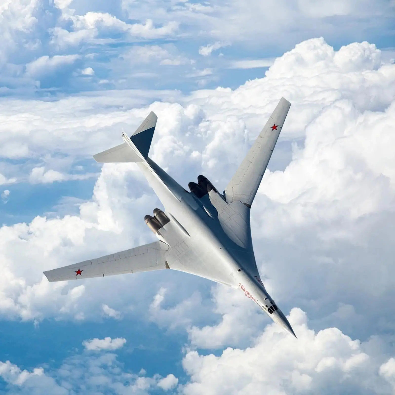 نموذج روسي Tu-160 قاذف استراتيجي حلي ثابتة منتج محاكاة الجسم من سبيكة بدون حامل مناسب جدًا