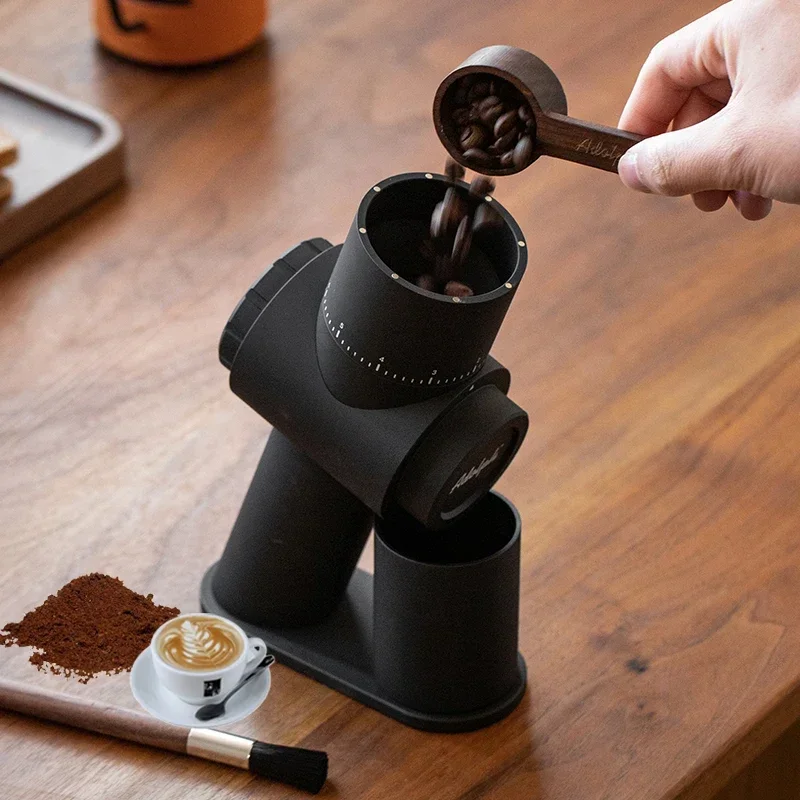 

100-240V Electric Coffee Bean Grinder 28MM Titanium Conical Burr Espresso Grinder Stepless Adjustment Coffee Mill