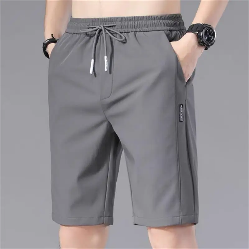 2024 Summer Men\'S Sports Shorts Solid Color Straight Pattern Loose Type Elastic Waist Drawstring Casual Shorts Jogging Pants