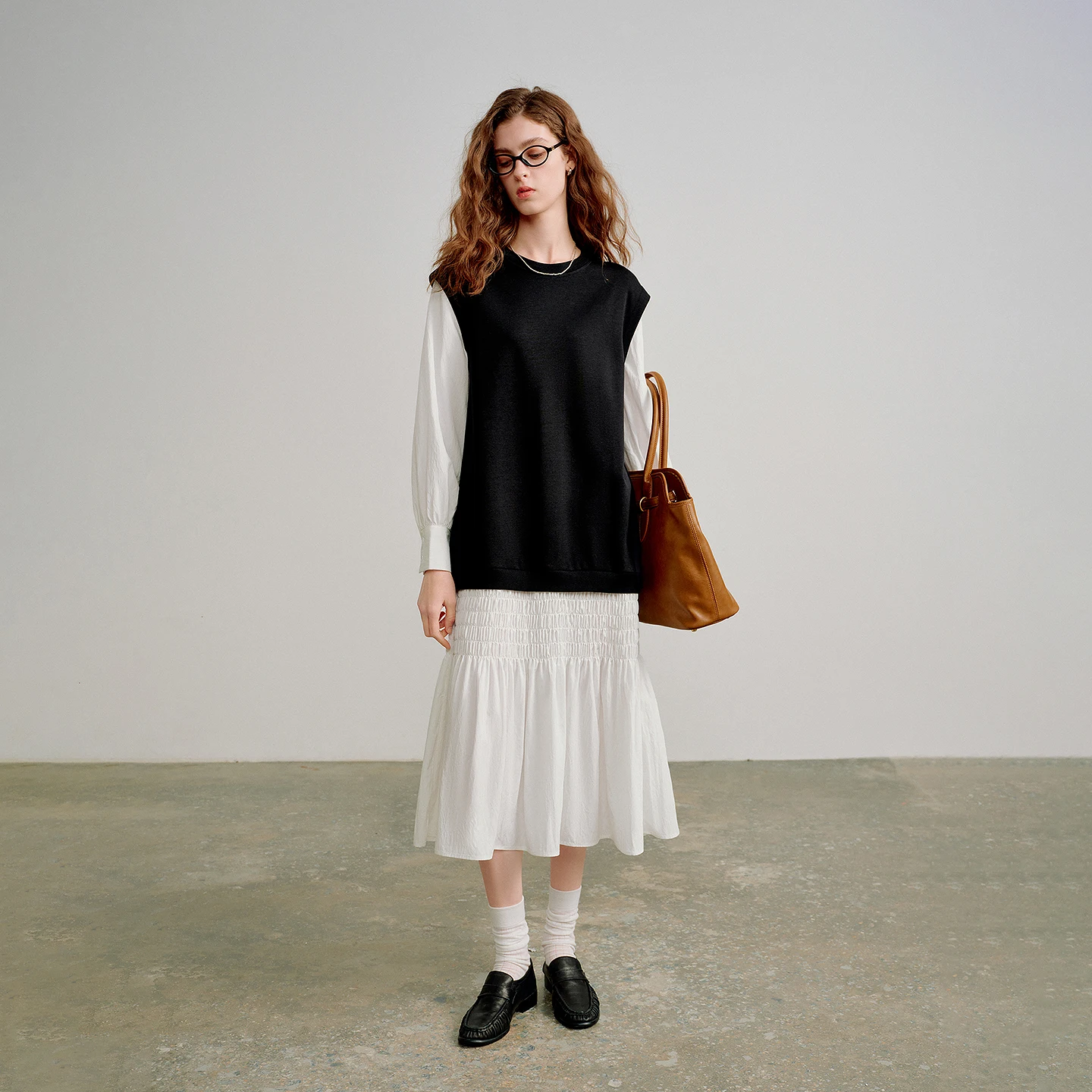 TOYOUTH فساتين النساء 2026 ربيع جديد أسود أبيض الربط وهمية قطعتين Smocked أنيقة الشكل الاغراء ميدي فستان #5