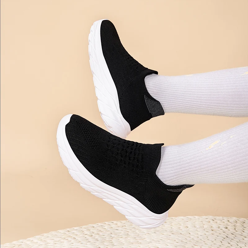 2024 New Kids Sock Shoes Knitted Fashion medium help Sneakers for Boys Girls Casual Sport Sock Sneakers Children Tennis Shoes