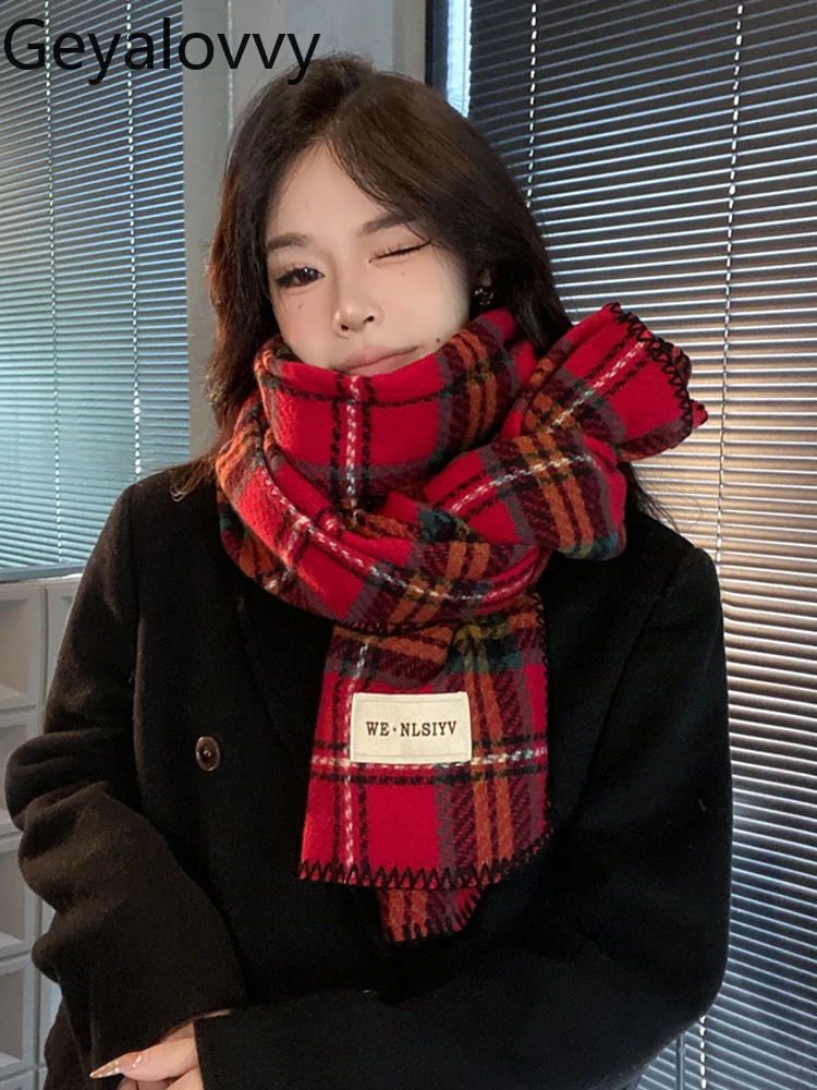 

Милый универсальный красный клетчатый шарф для девочек, шарфы для женщин, зимние новые высококачественные повседневные теплые шарфы в корейском стиле на открытом воздухе