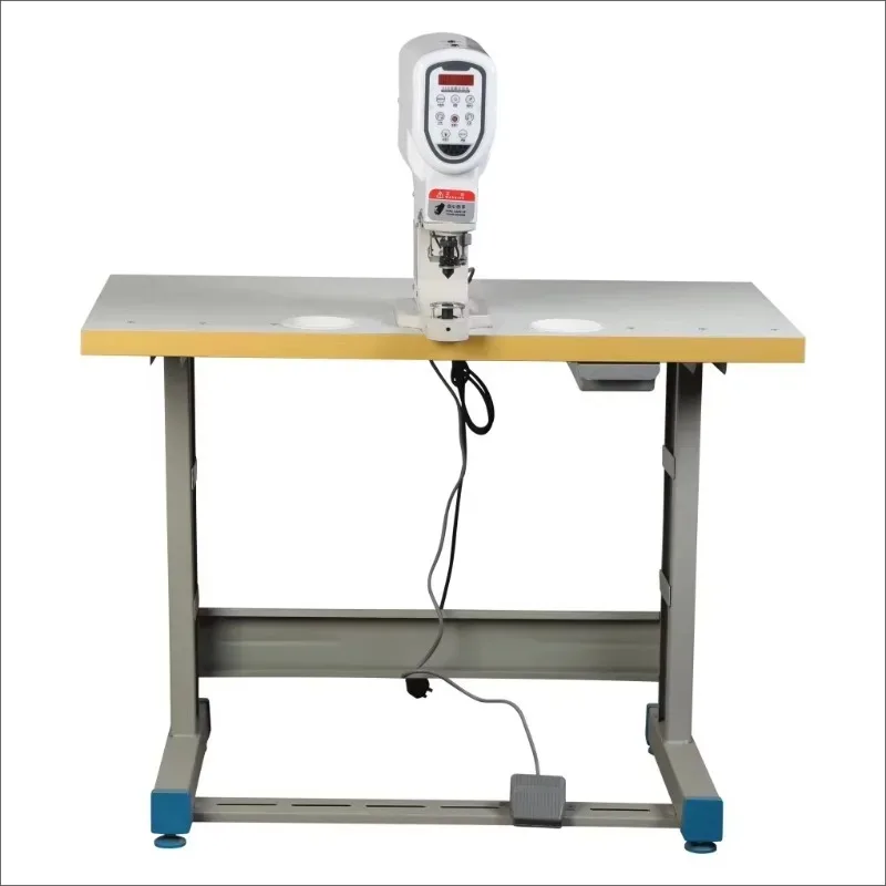 Servo Snap Button Attaching Machine, Press Button Machine with Electrical Foot Pedal, BT-868
