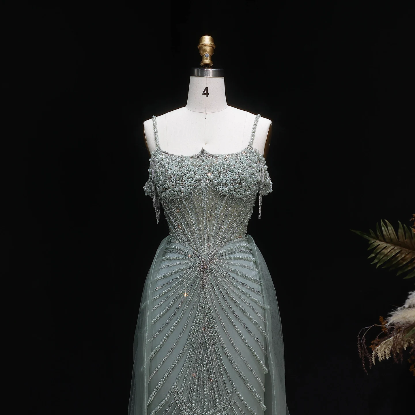 Sharon Said Luxuriöses Perlenbesetztes Meerjungfrauen-Abendkleid mit Off-Shoulder-Design, Quasten-Überrock, Arabisches Damen-Abendkleid SS121, Maßanfertigung – Detail 18