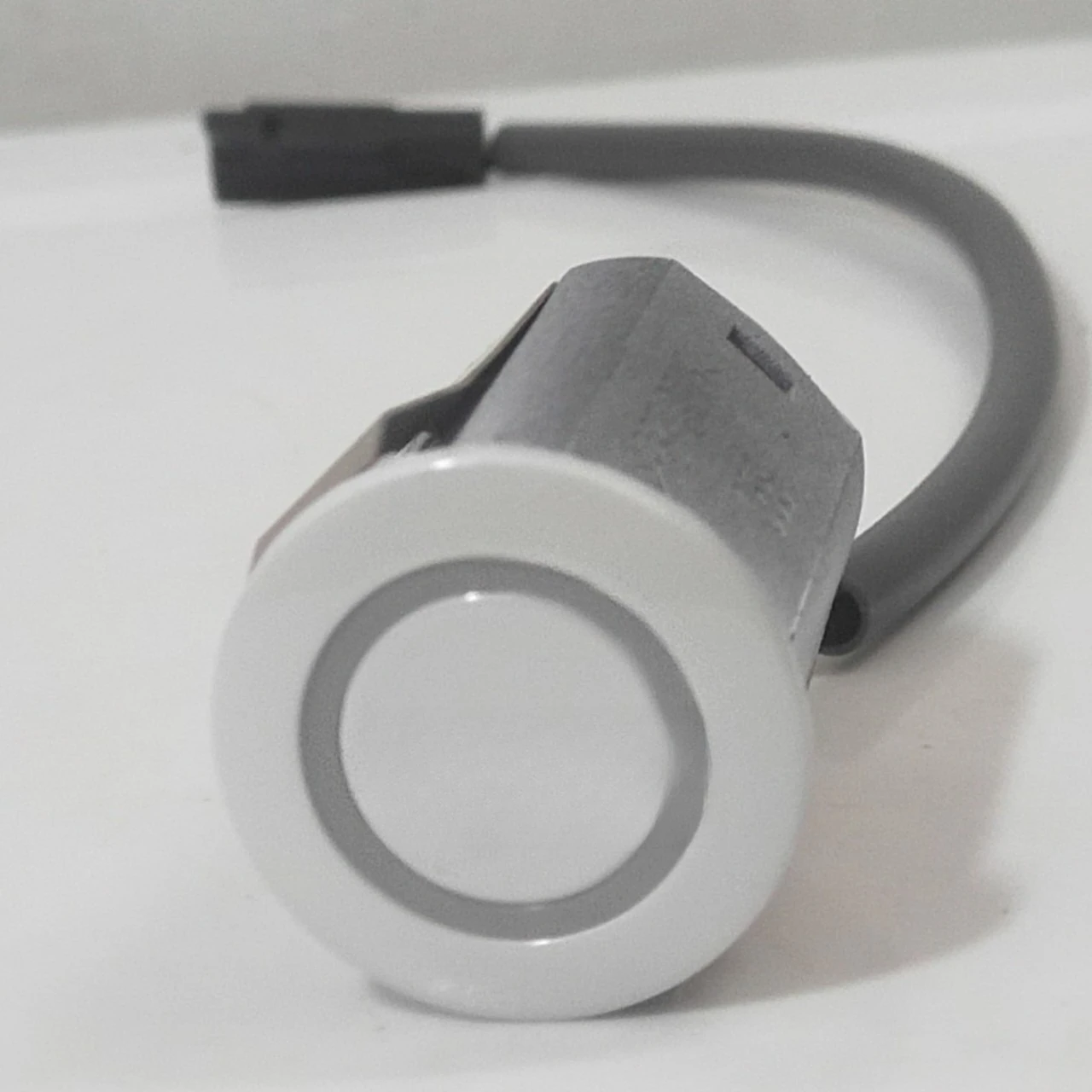 Same as the original factory version for Toyota Camry reversing radar PZ362-00208-A0 car