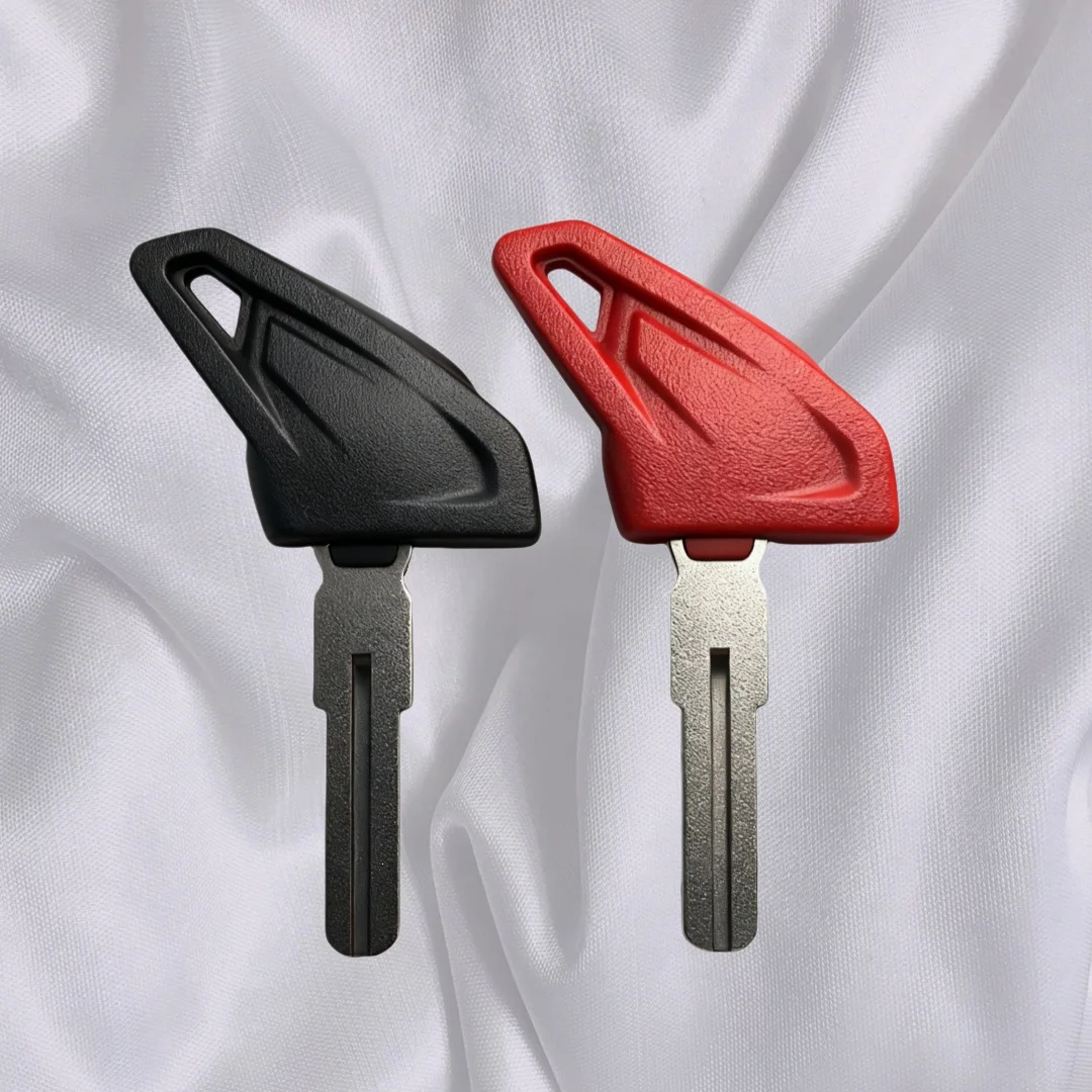 For Ducati Scrambler 400 800 M1100 M1100S Scrambler Desert Sled 800 Blank Key Detachable Chip Key Motorcycle Keys