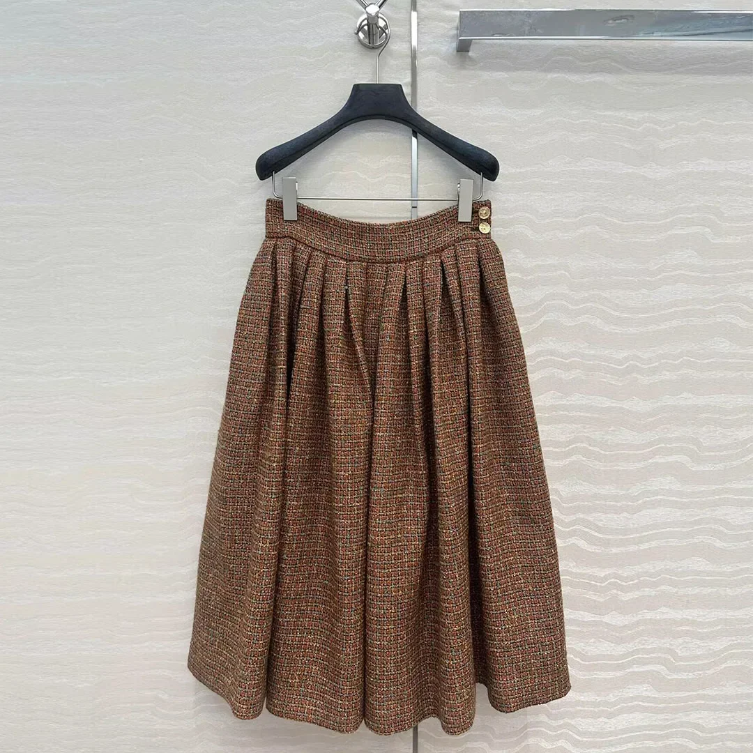 

2025 New Fall Winter Vintage Brown Gingham Woolen Tweed Long Skirts Women High Waist Zipper Gold Buttons Pleated Ball Gown Skirt