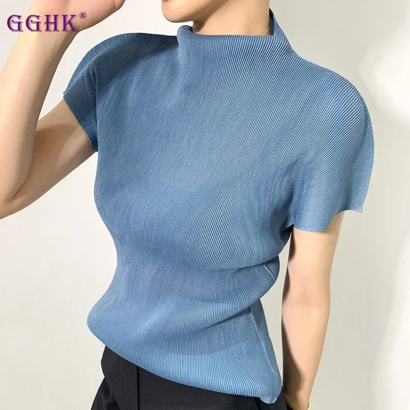 GGHK Miyake Pleated Ladies Short Sleeve T-Shirt High Neck Solid Color Fashion Casual Loose Top New Summer Women\'s Clothing