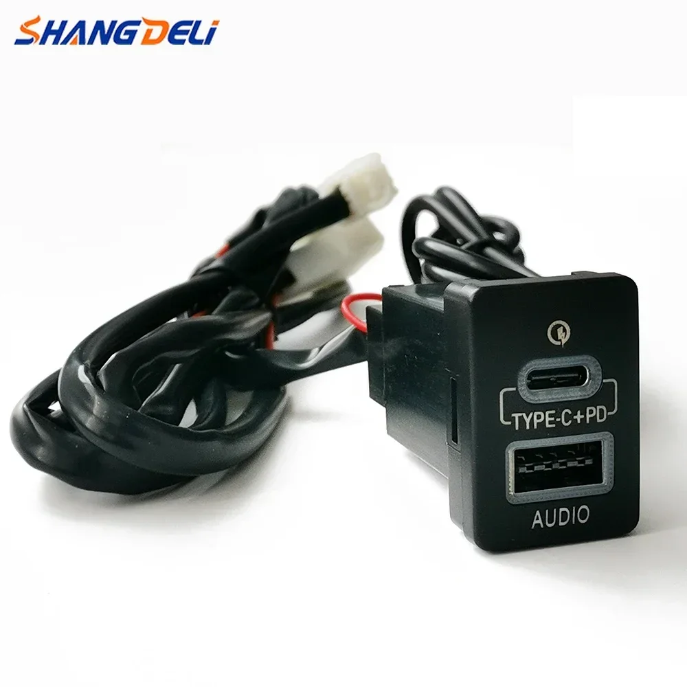 Car USB Input Adapter Audio Socket TYPE-C Charger Fast Charging For Toyota Innova Prius Hilux Land Cruiser Lc200 HIACE 2017-2022