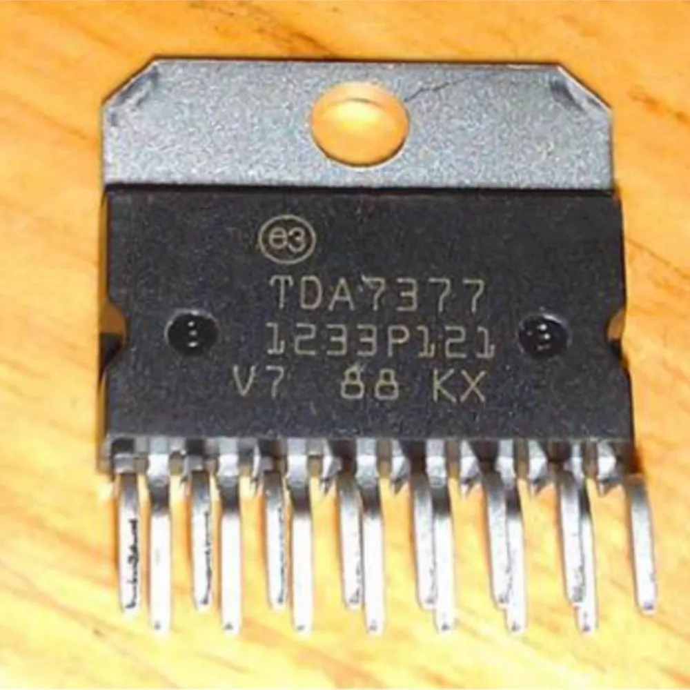 TDA7377    ZIP-15     (Product quantity: 20 pieces)