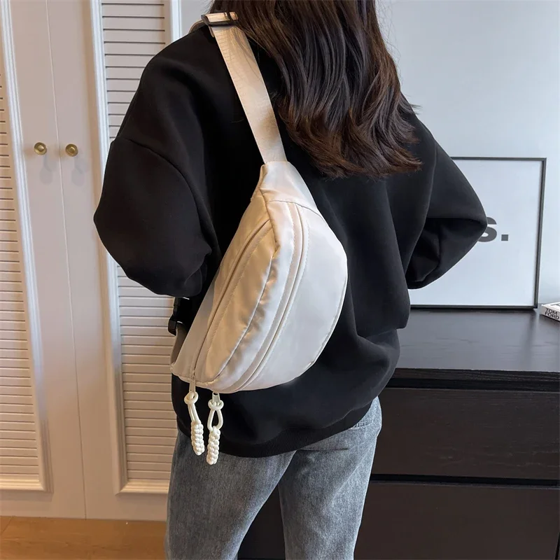 Sacs de taille en nylon polyvalents pour femmes, sacs de poitrine tendance, légers et décontractés, automne, haute qualité, livraison gratuite, en vente, 2023