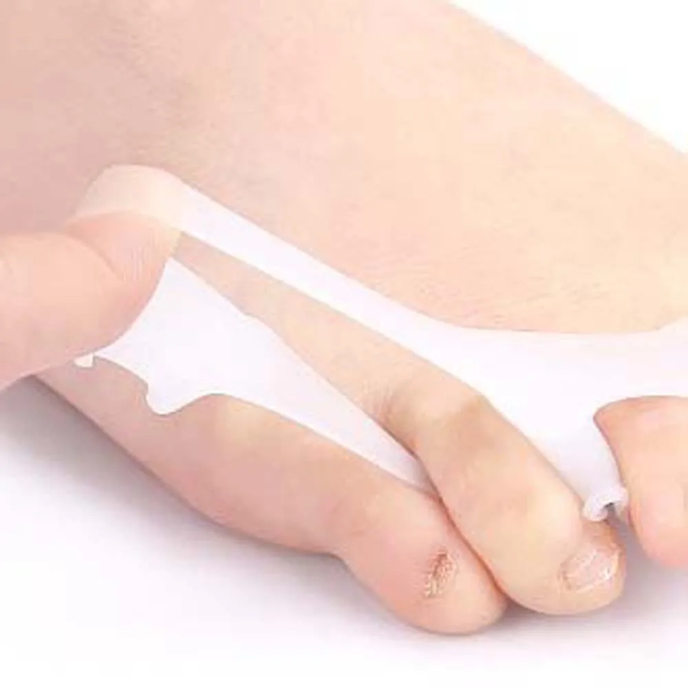 Three Pores Toe Separators Toe Valgus Protector Curved and Deformed Toes Toe Splitter SEBS Feet Valgus Corrector Toe Spacers