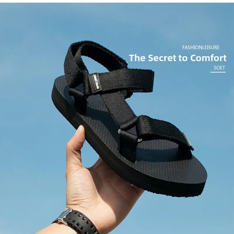 Men's Sandals 2025 Summer New Couple Beach Shoes Korean Style Versatile Outdoor Wear Magic Tape Strap Fashionable Sandals