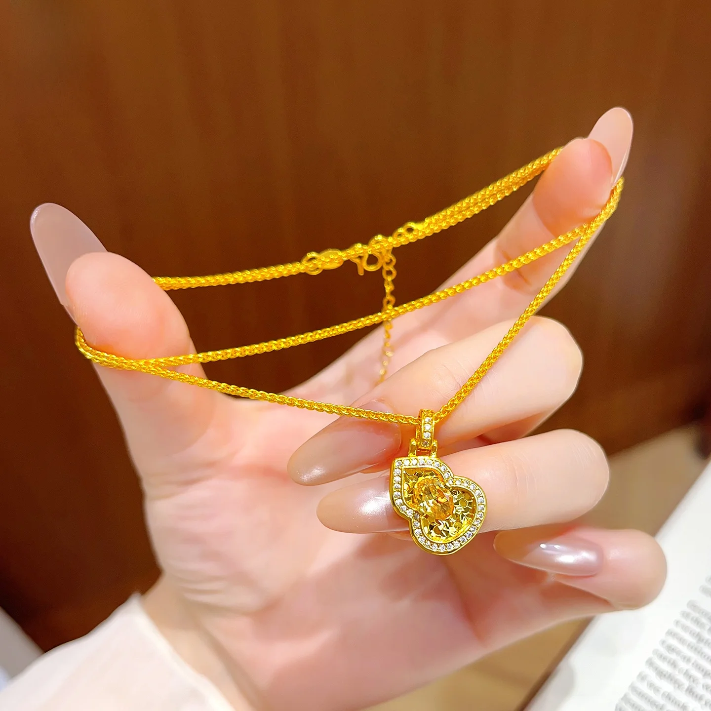novo-colar-de-cristal-dourado-estilo-chines-com-ponta-de-diamante-e-pingente-de-gota-de-gelo-luxuoso-exclusivo-de-alta-qualidade-corrente-de-clavicula-fu-lu-para