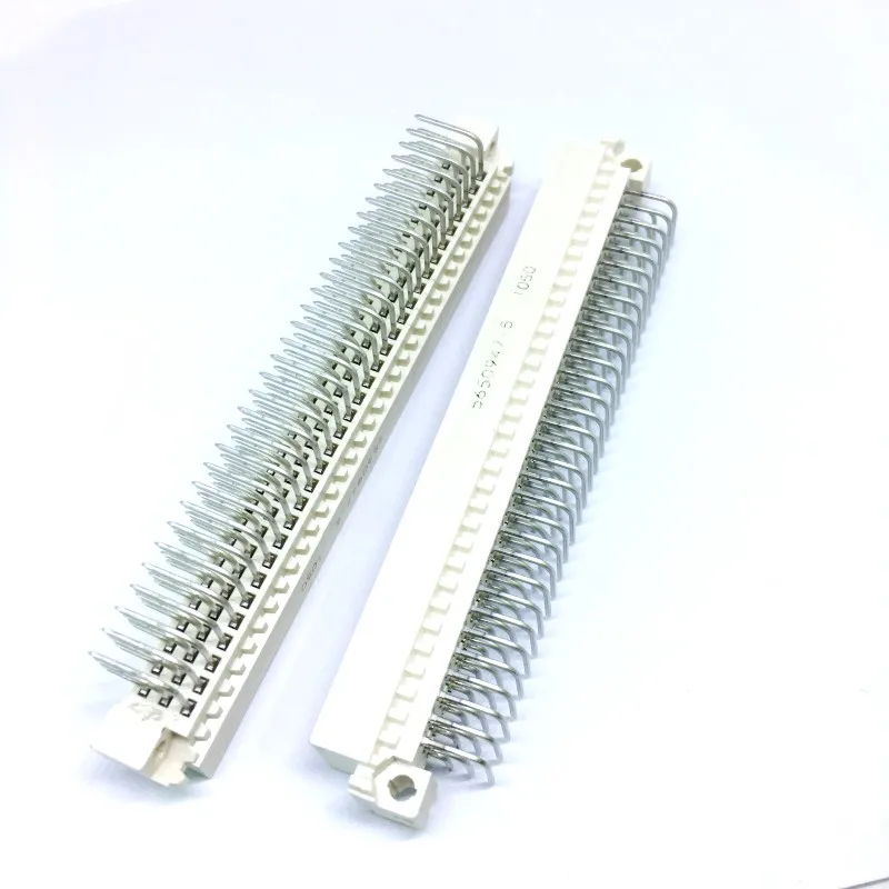 موصلات طرفية معززة DIN 41612 ، اتصال TE ، 5650947-5