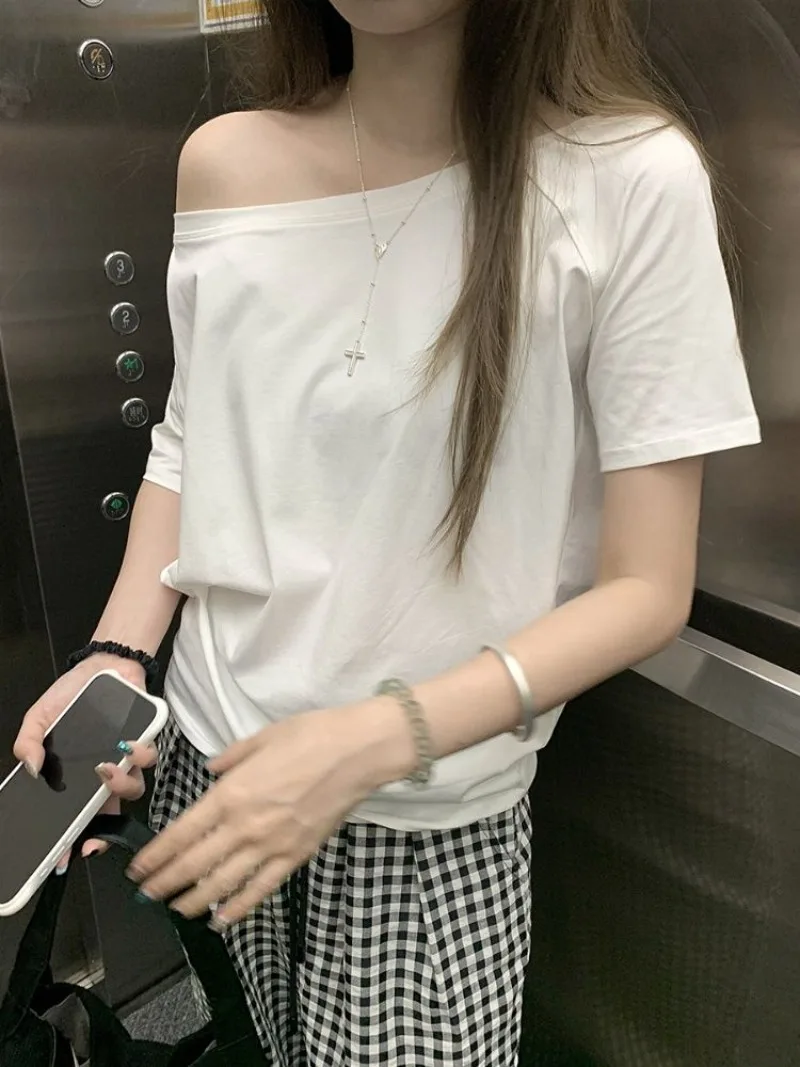 Top with Open Shoulders Women's Summer Top One Shoulder Short Sleeve Tee White Black Off Shoulder Korean Casual Cotton T-shirt